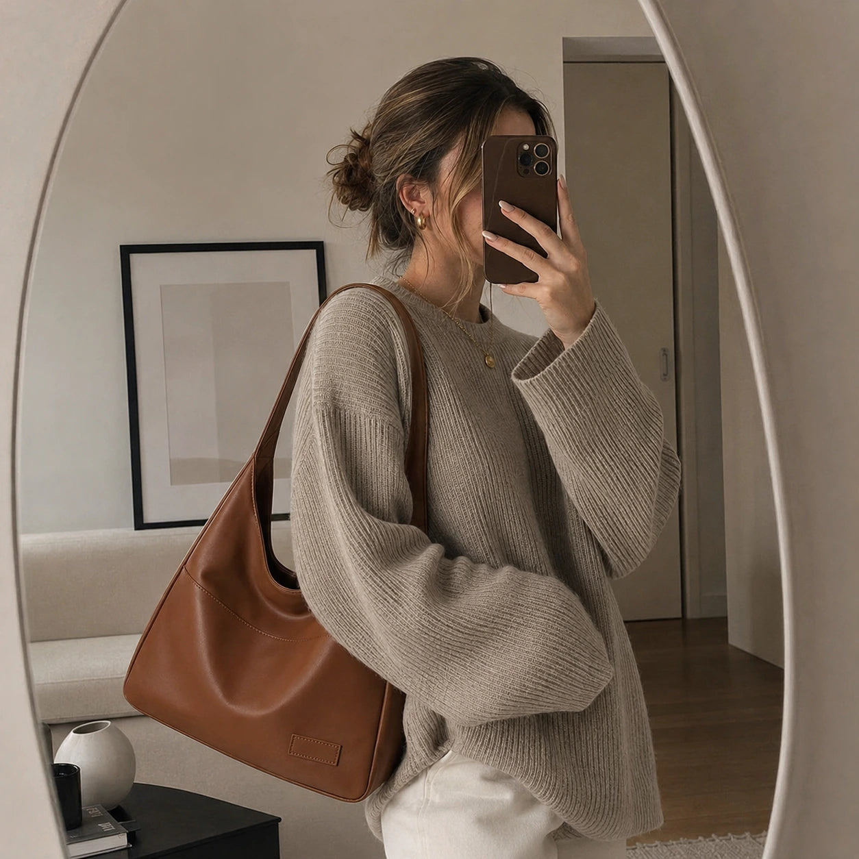 Venllora Éloise Soft Hobo Tote