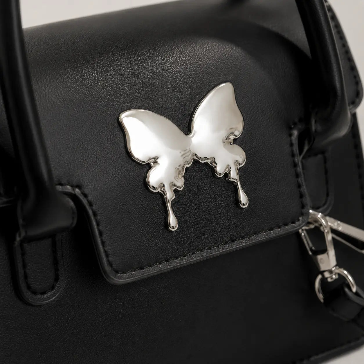 Éluné Butterfly Bag